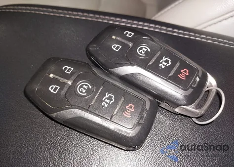 2016 Ford Edge Titanium z USA, uszkodzony, nr VIN 2FMPK4K87GBC21554